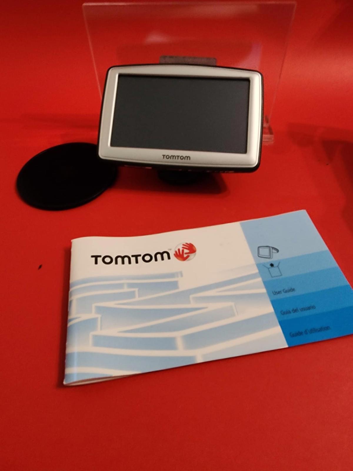 TomTom XL 330 Car GPS Navigator Set USA/Canada Maps 4.3" LCD