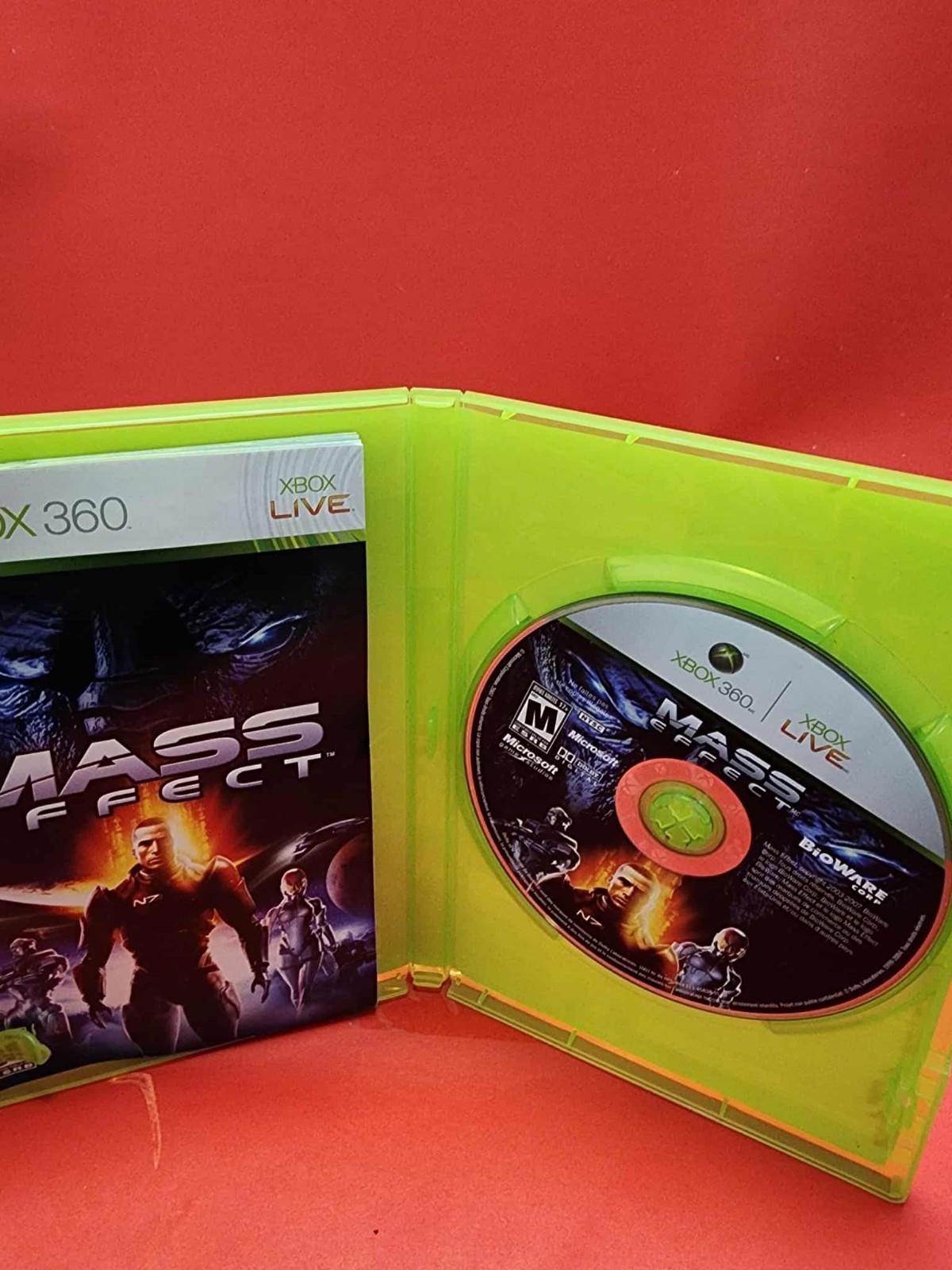 Mass Effect (Microsoft Xbox 360, 2007) like new! CIB