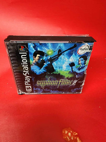 Syphon Filter 2, damage case and artwork cd are like new! cib