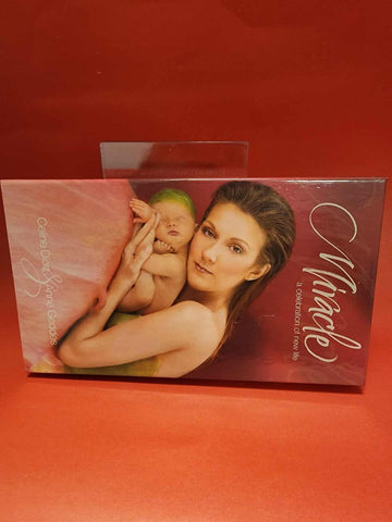 DION,CELINE - MIRACLE (SPECIAL EDITION WITH A 60 PAGE VERSION *CD LIKE NEW*