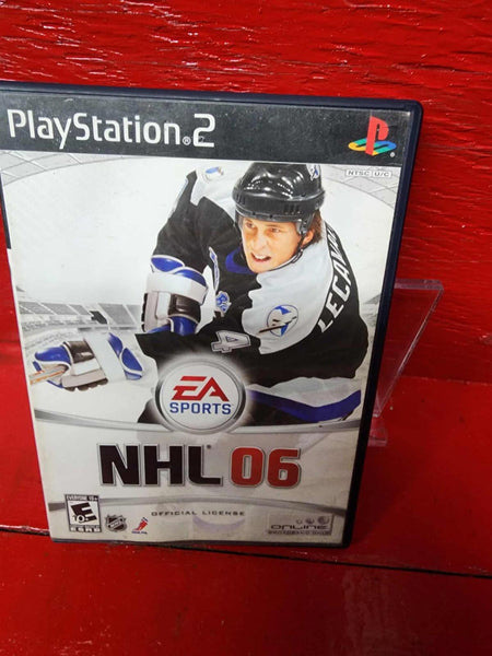 NHL 06 (Sony PlayStation 2, 2005) CIB DISC LIKE NEW!
