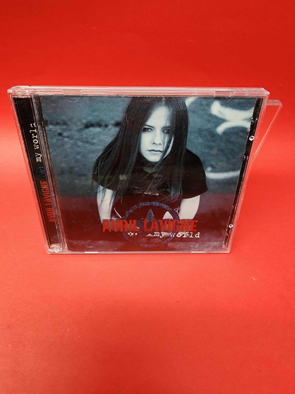 Avril Lavigne – My World (CD, 2003) Like new!!!
