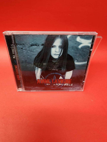 Avril Lavigne – My World (CD, 2003) Like new!!!