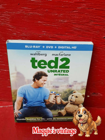 Ted 2 (Bluray , 2015) Unrated Version *BILINGUE DISC LIKE NEW* SLIPCOVER!