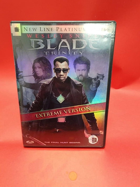 Blade : TRINITY 2-Disc Extreme Version) Holographic Cover   + comic book