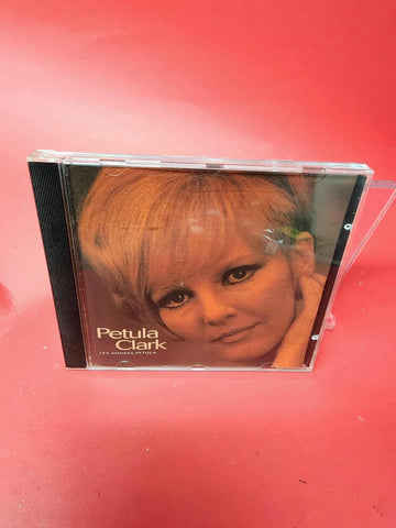 Les Annees Petula... by Petula Clark –Vocal, Soul, Yé-Yé, Chanson –  *LIKE NEW*