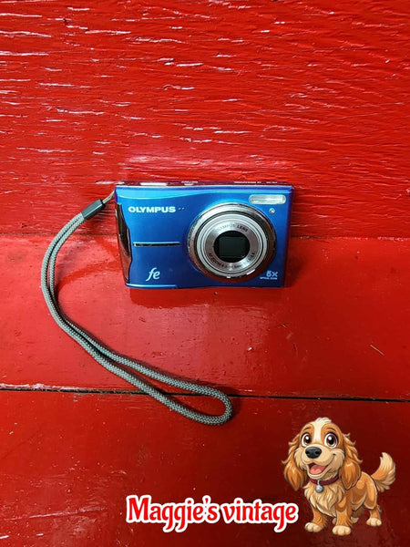 Olympus FE FE-46 12.0MP Digital Camera Light Blue TESTED!