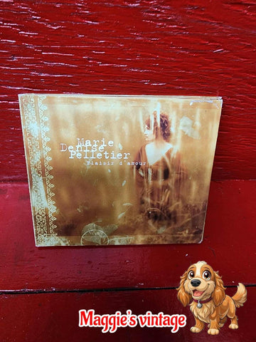 MARIE DENISE PELLETIER Plaisir d'Amour CD ( CD HOLDER BROKEN BUT CD LIKE NEW*