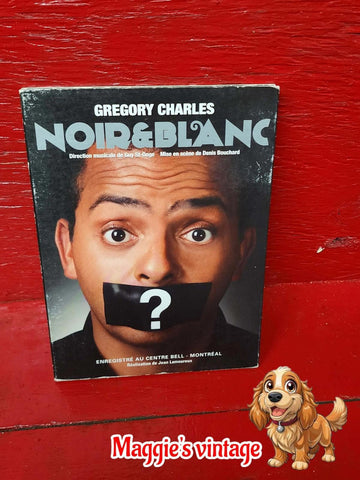 B  101     DVD  Noir et Blanc Gregory Charles   DISC COMME NEUF