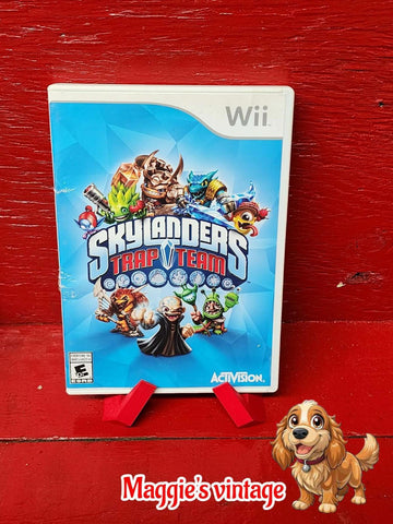 Skylanders Trap Team Nintendo Wii Video Game disc like new!